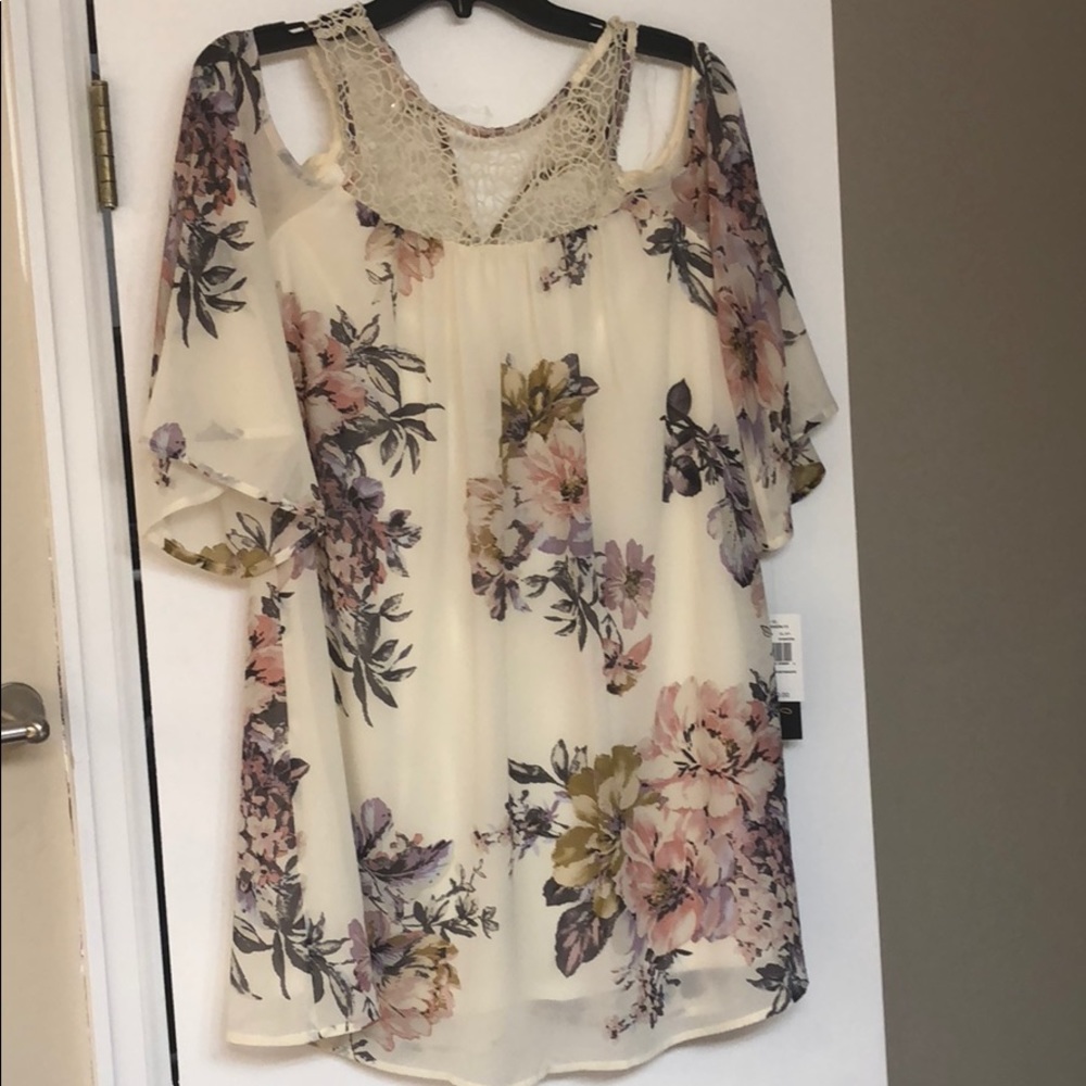 Women’s floral dress